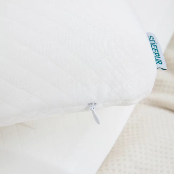  - Pillows for side sleepers that provide neck support